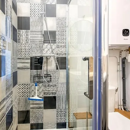 Apartment 10min Gare Grenoble, Vrai Lit Double, Calme *